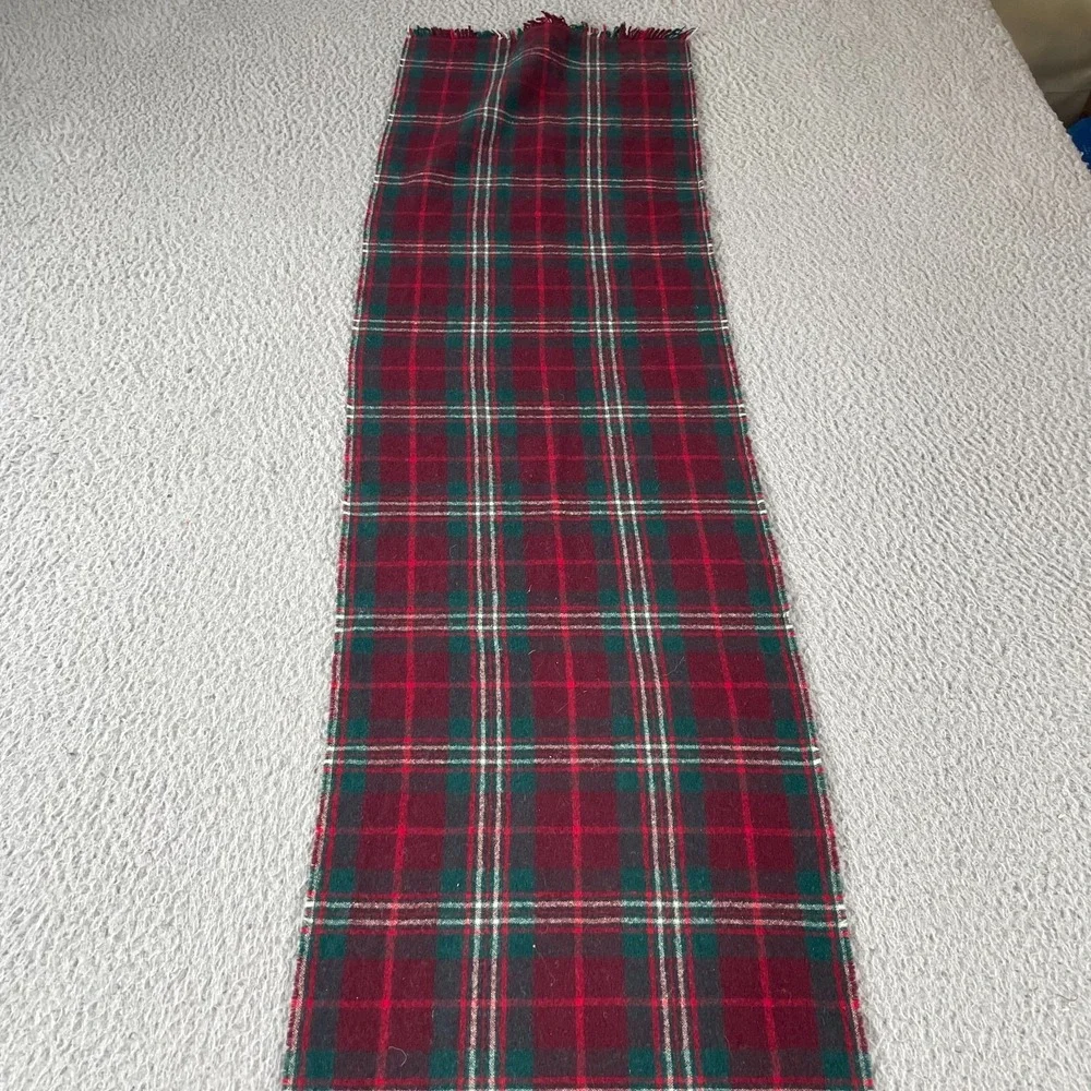 Vintage Pendleton Virgin Wool Plaid Scarf Quiet Luxury‎ Academia Red Old Money